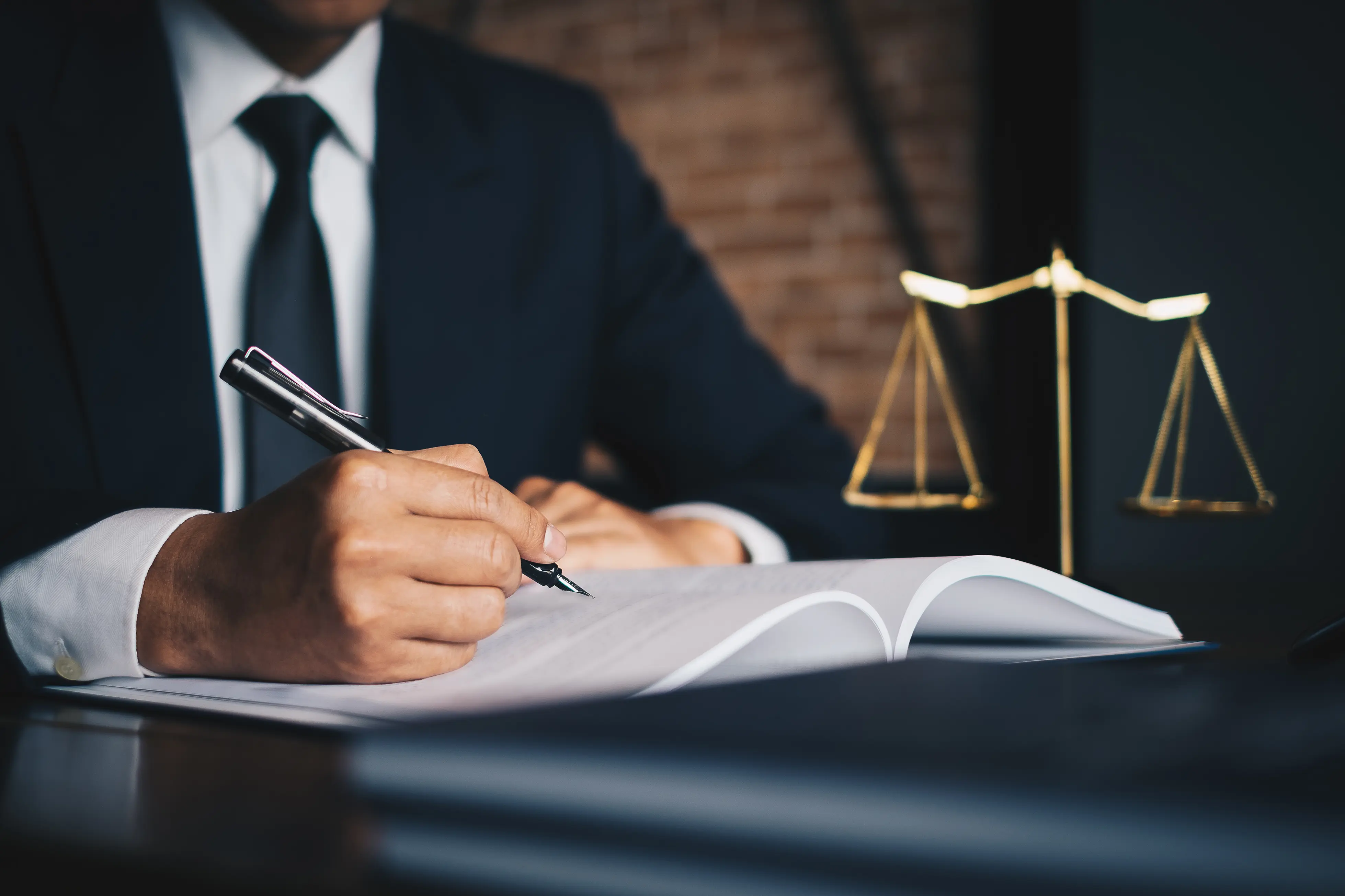 Cumplimiento legal y respaldo institucional